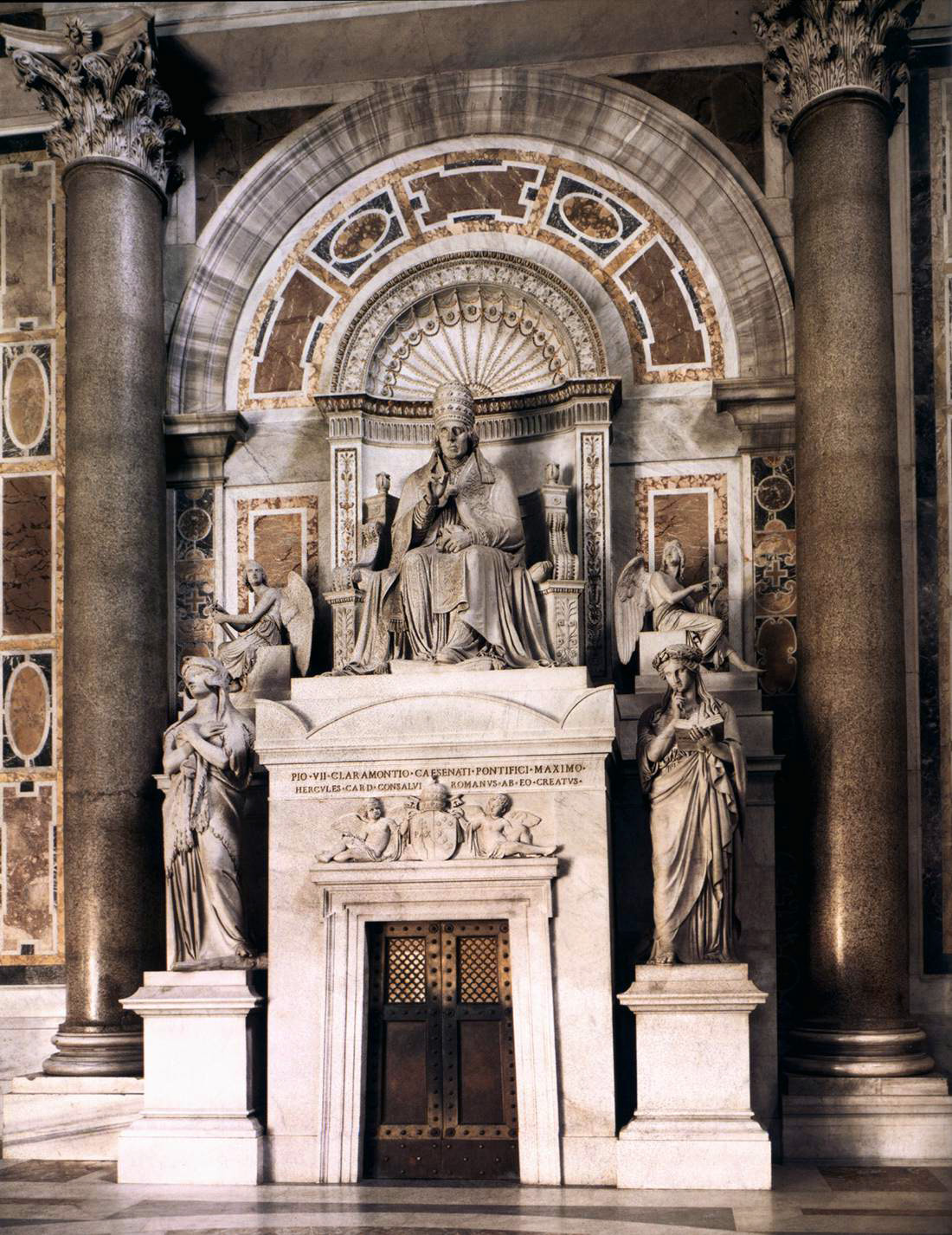 tomb of pius VII